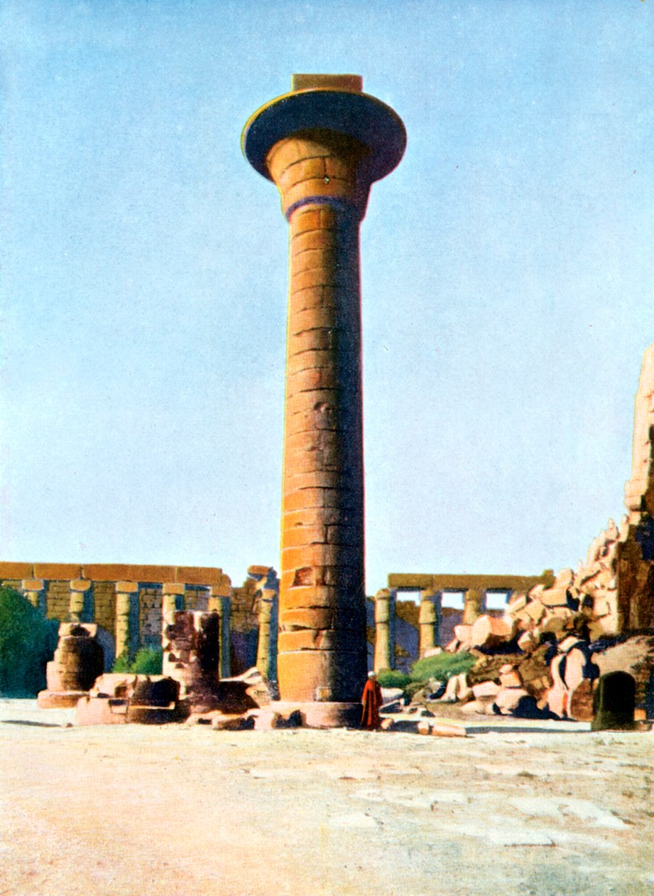 En av kung Taharqas kolumner, Karnak, Egypten, 1900-talet av Unbekannt