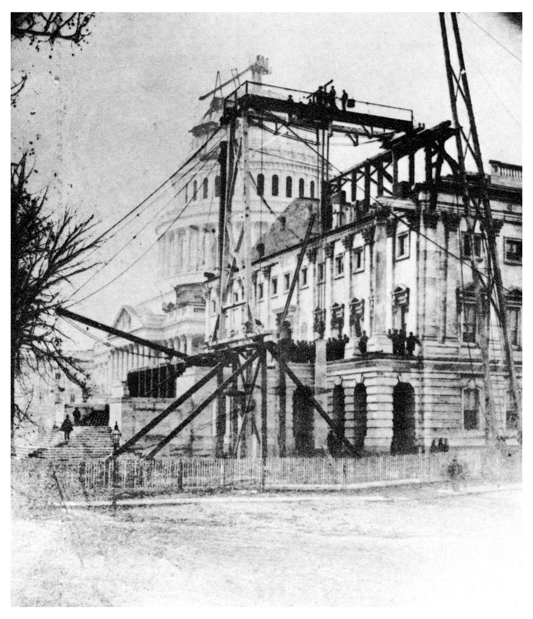 En av vingarna av Capitolium nästan färdigställt, Washington DC, USA, c1860 1955 av Unbekannt
