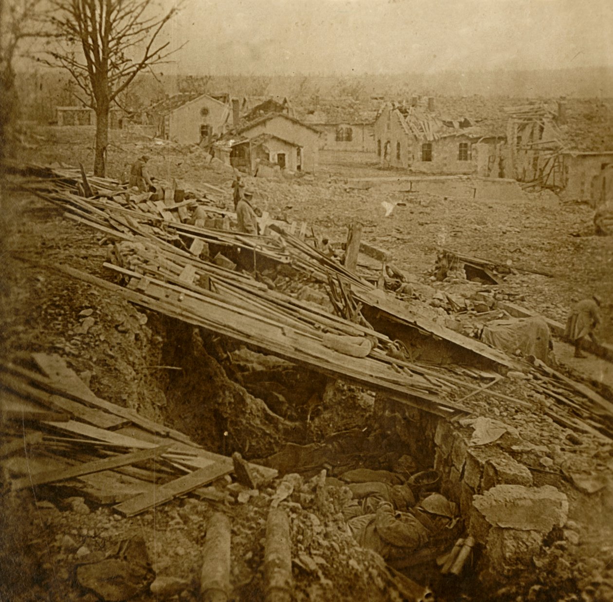 Friluftshem vid Tavannes Fort, Verdun, norra Frankrike, c1914-c1918 av Unbekannt