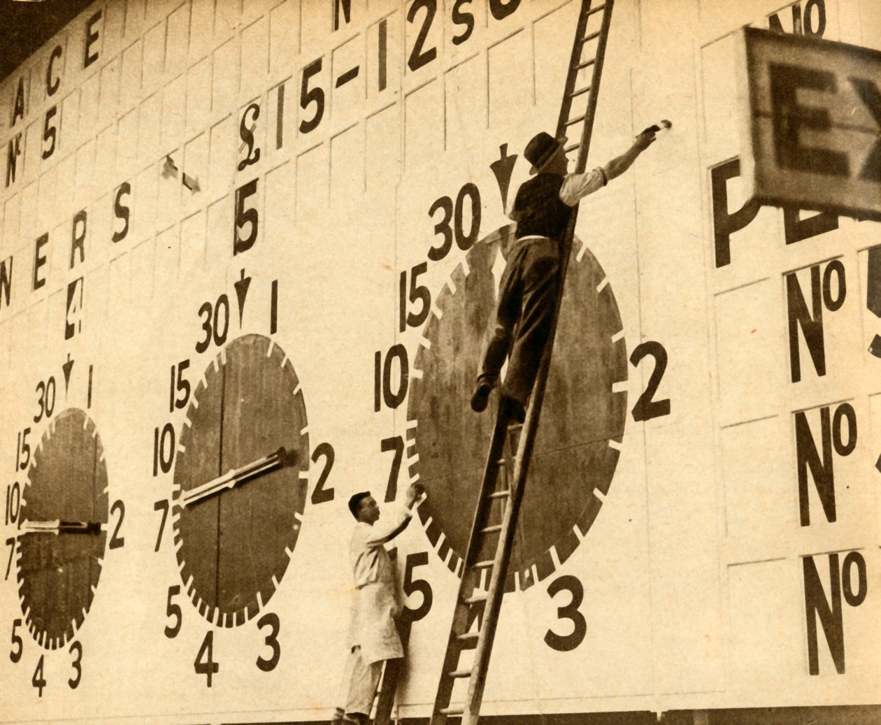 Målare på jobbet på White City-väskan, västra London, 1932, 1933. av Unbekannt
