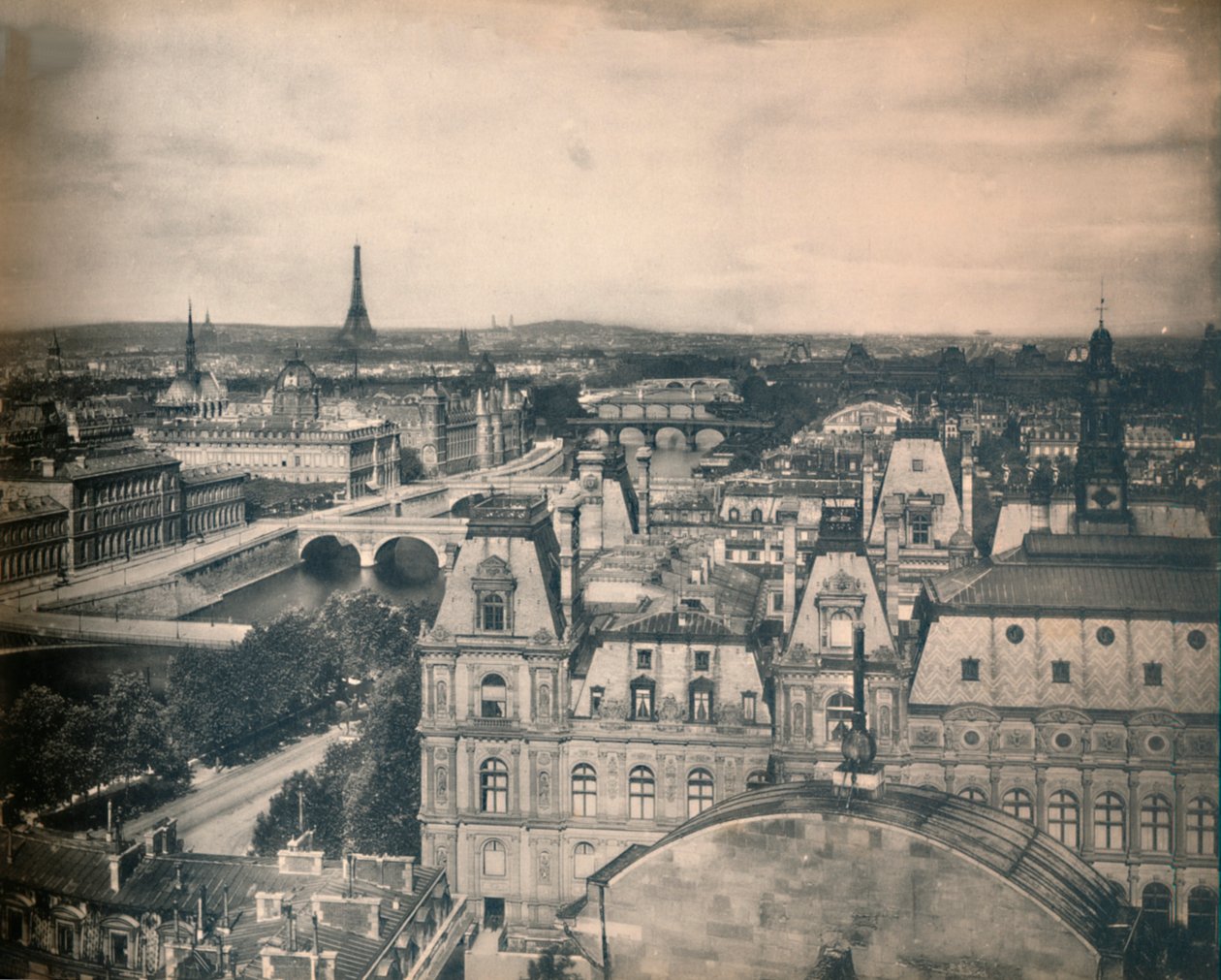 Paris. - Panorama över de åtta broarna. -LL, c1910. av Unbekannt