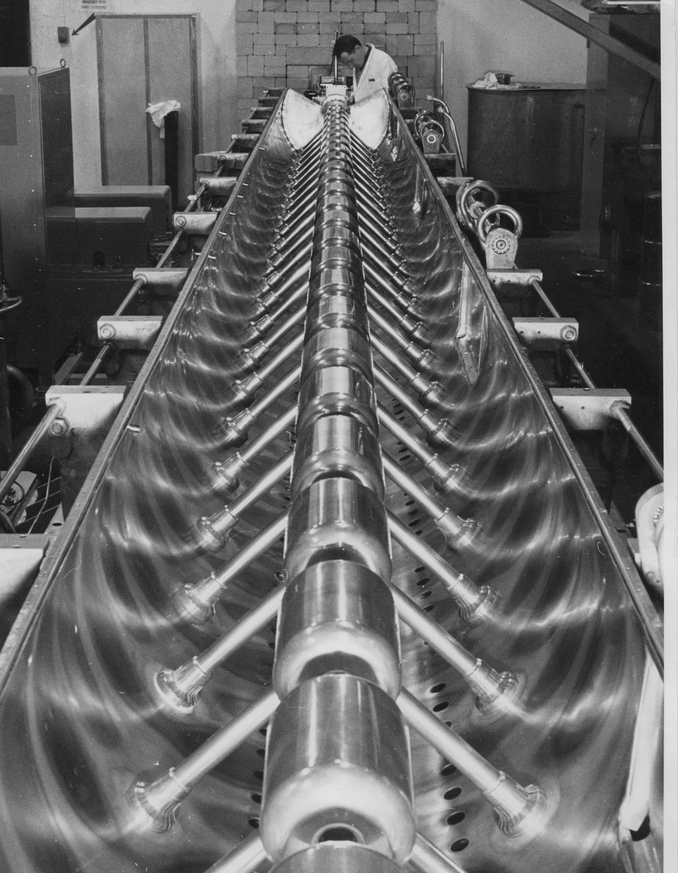 Partikelaccelerator, Cern, Genève, 1900-talet av Unbekannt