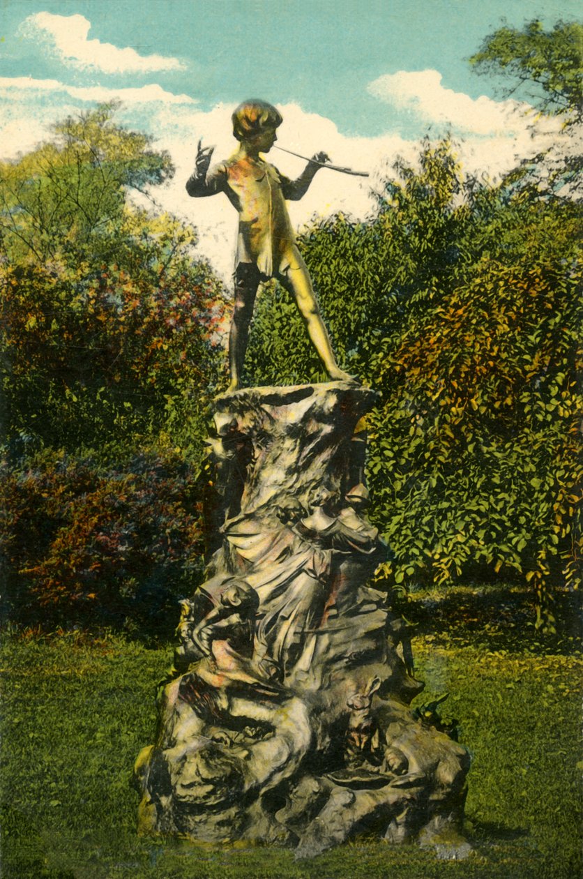 Peter Pan-statyn, Kensington Gardens, London, c1915. av Unbekannt