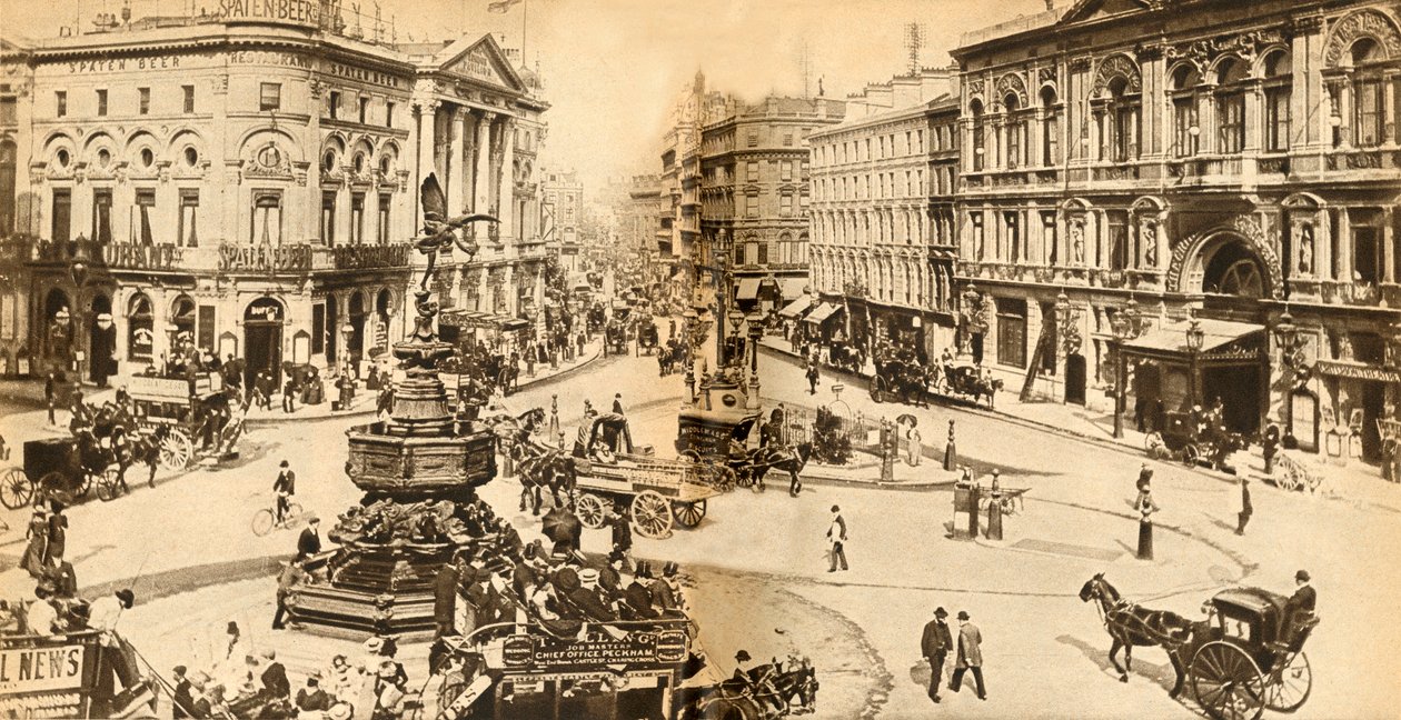 Piccadilly Circus - The Hub of the Universe: The Center of the World, 1900, 1933. av Unbekannt