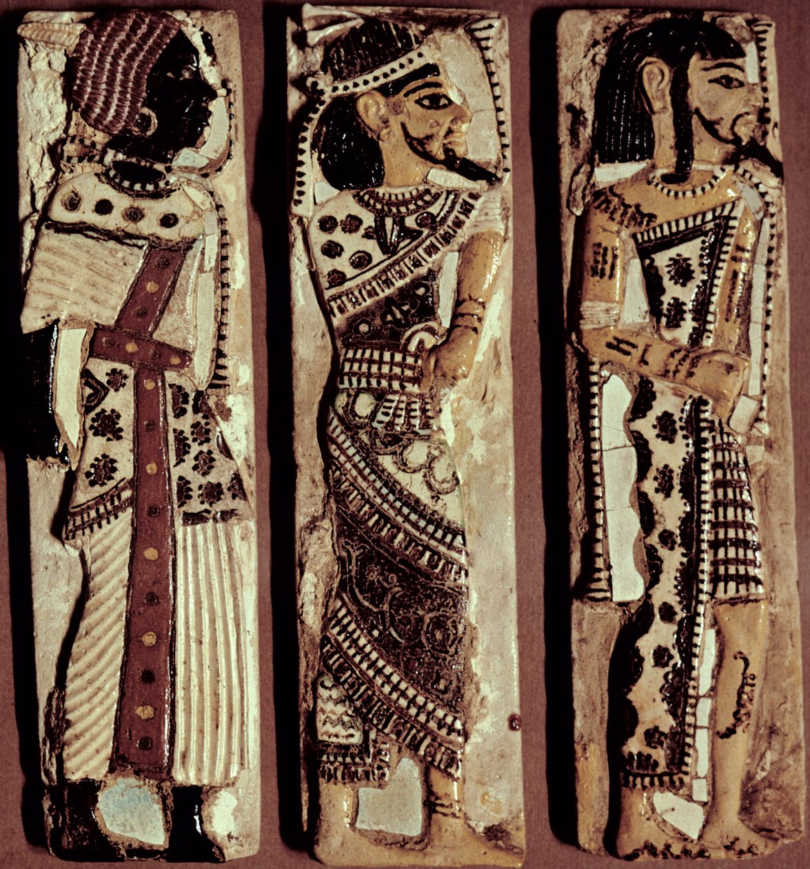 Plaketter från en dörr i Palace of Ramesses III, Medinet Habu, Thebe, Egyptiska, Nya kungariket, 20:e dynastin, c.1187-56 f.Kr. (keramik) av Unbekannt