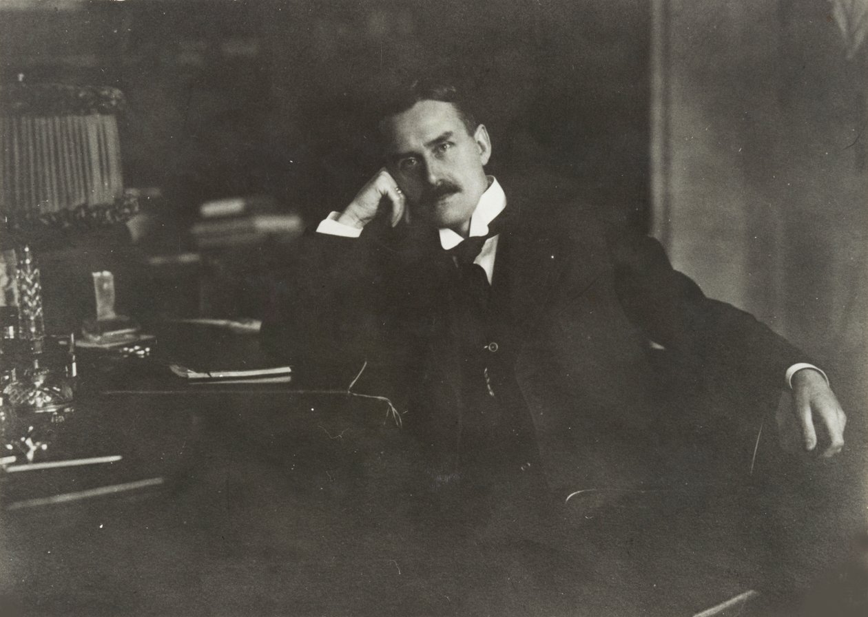 Porträtt av Thomas Mann 1875-1955, ca 1910. av Unbekannt
