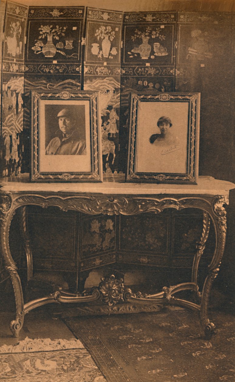 Porträtt av kungen och drottningen av Belgien på den kubanska ambassaden i Bryssel, Belgien, 1927. av Unbekannt