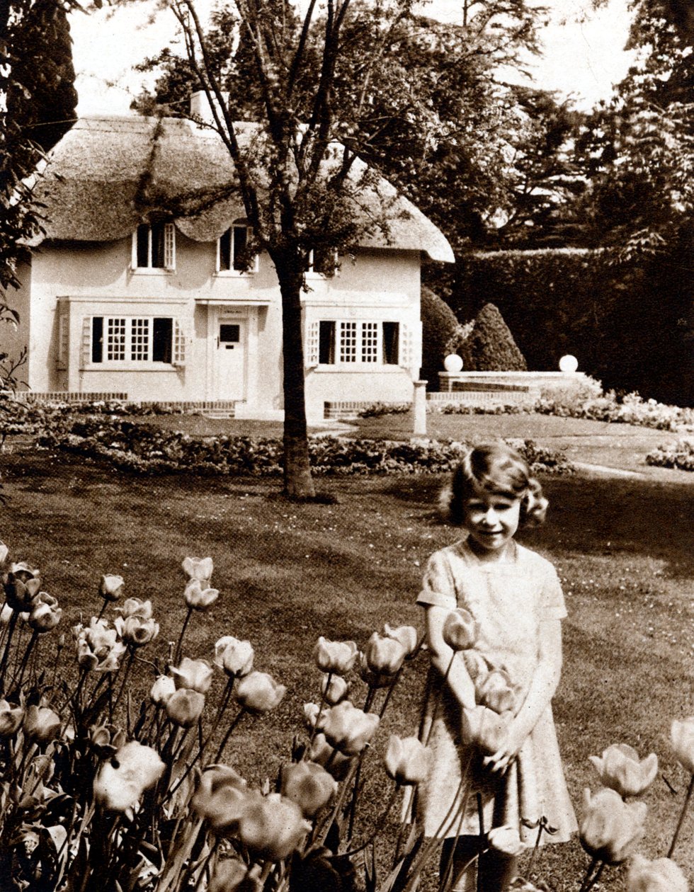 Prinsessan Elizabeth, blivande drottning Elizabeth II av Storbritannien, Windsor, 1930-talet av Unbekannt