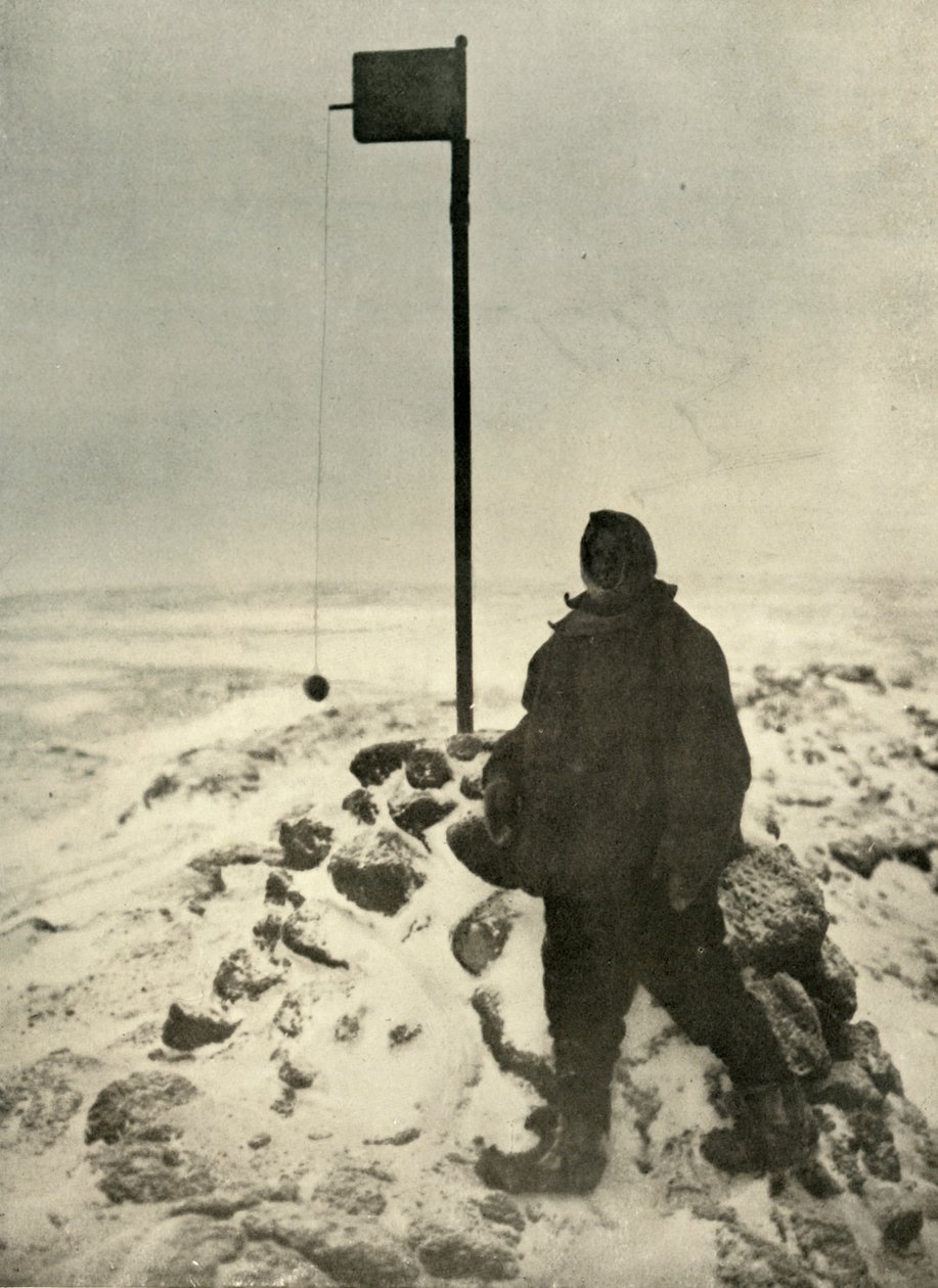 Professor David Standing By Mawsons anemometer, c1908, 1909. av Unbekannt