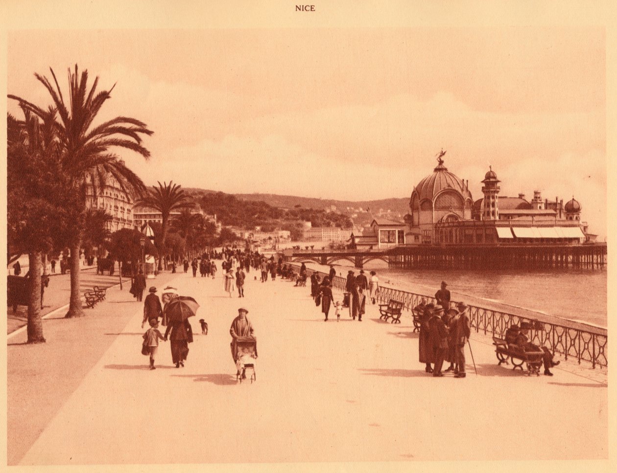 Promenade des Anglais och Jetty Palace, Nice, 1930. av Unbekannt