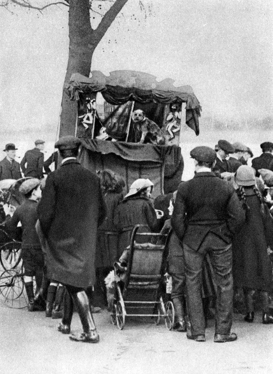 Punch and Judy show i Putney, London, 1926-1927 av Unbekannt