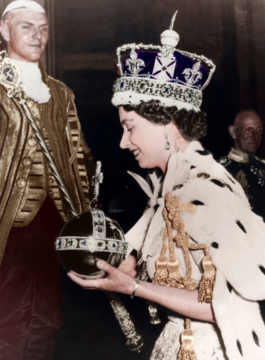 Drottning Elizabeth II återvänder till Buckingham Palace efter sin kröning, 1953 av Unbekannt