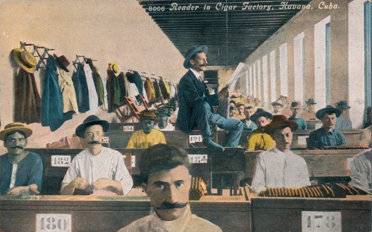 Läsare i Cigar Factory, Havanna, Kuba, c1910-talet av Unbekannt