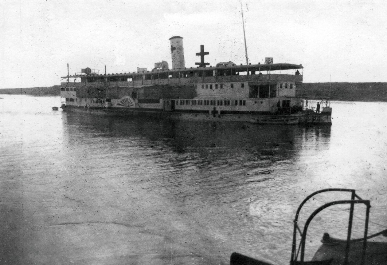 Röda Korsets flodbåt går uppför floden Tigris, Mesopotamien, första världskriget, 1918 av Unbekannt