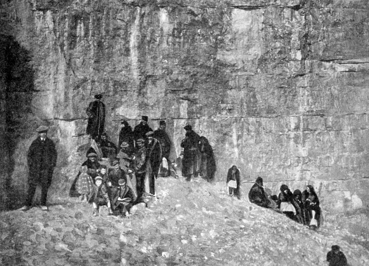 Flyktingar, Bellevilles höjder, under bombardementet av Verdun, Frankrike, första världskriget, 1916 av Unbekannt