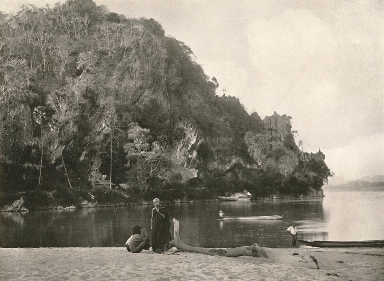 River Scene - The Second Defile, nära Bhamo, 1900. av Unbekannt