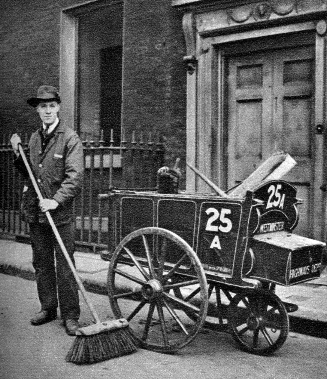 Vägsopare, London, 1926-1927 av Unbekannt