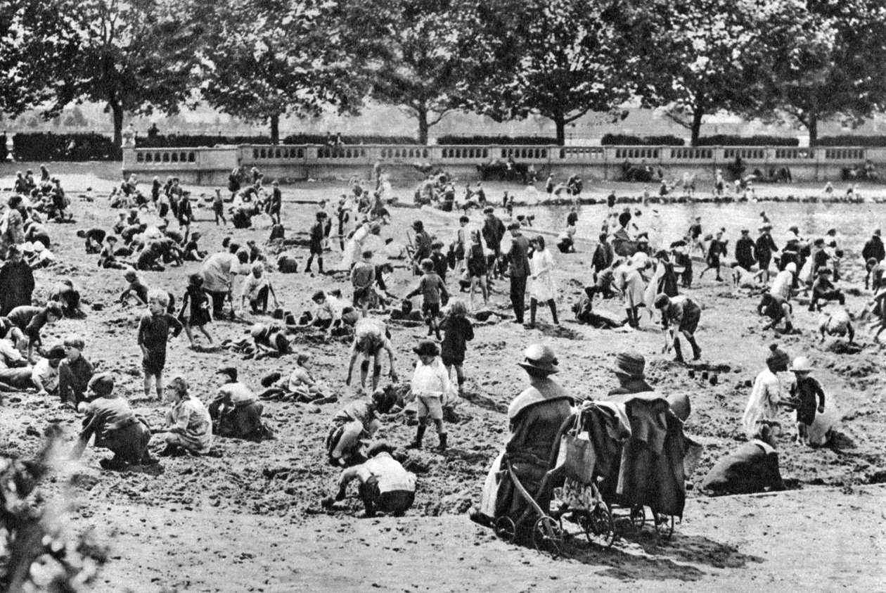 Sandgrop, Bishops Park, Fulham, London, 1926-1927 av Unbekannt