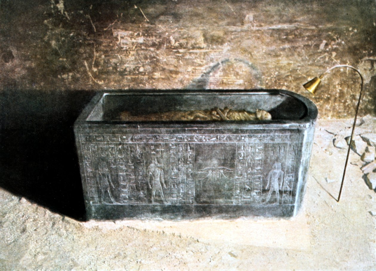 Sarkofag av Amenhotep II, fornegyptisk, 18:e dynastin, 1400 f.Kr. av Unbekannt