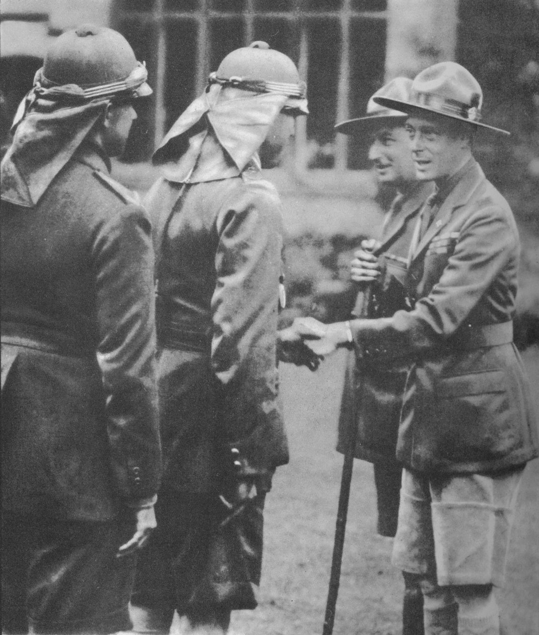 Scouter välkomnades av prinsen av Wales vid jamboreen i Arrowe Park, Birkenhead, 1929 1936 av Unbekannt