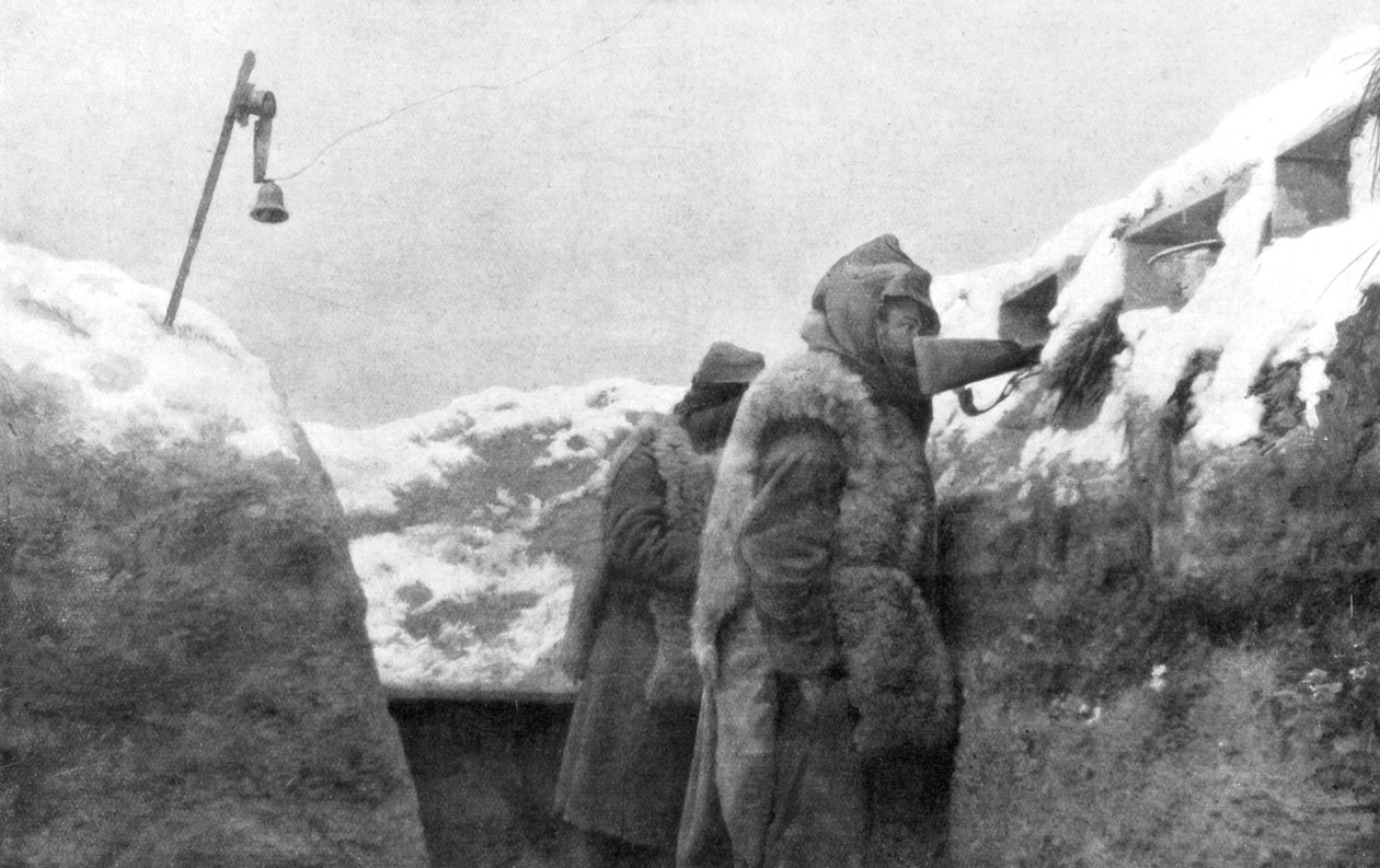 Vaktvakter i en skyttegrav med utsikt över ingenmansland, Pas-de-Calais, Frankrike, vinter, 1915 av Unbekannt
