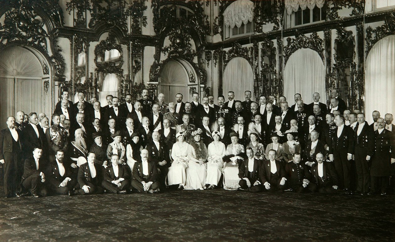 Sammanträde i kommittén för storhertiginnan Tatiana Nikolaievna av Ryssland, tidigt 1900-tal av Unbekannt
