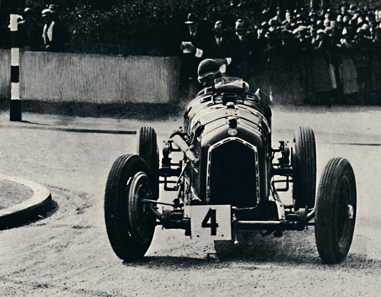 Smart kurvtagning i I.O.M. Ras: The Hon. Brian Lewis, 1937 av Unbekannt