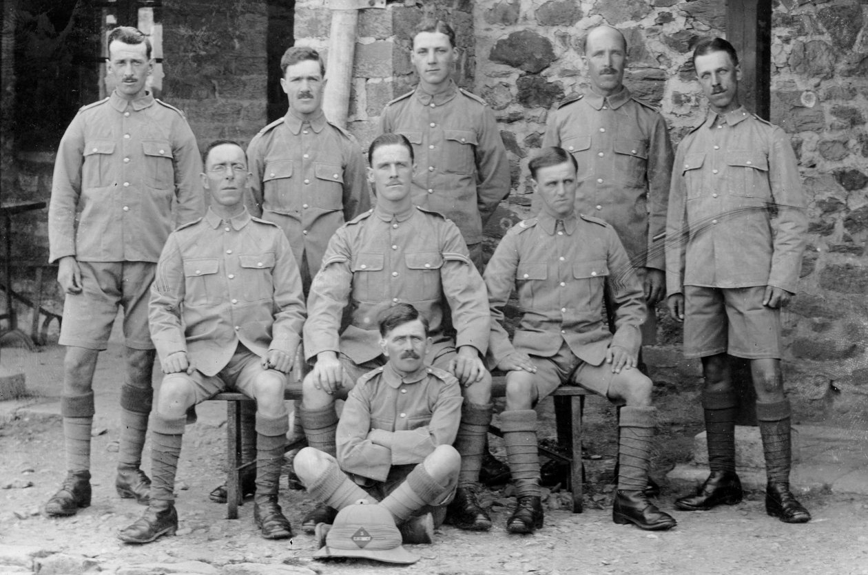 Soldater från 5th East Surrey regementet, Chakrata, Indien, 1917 av Unbekannt