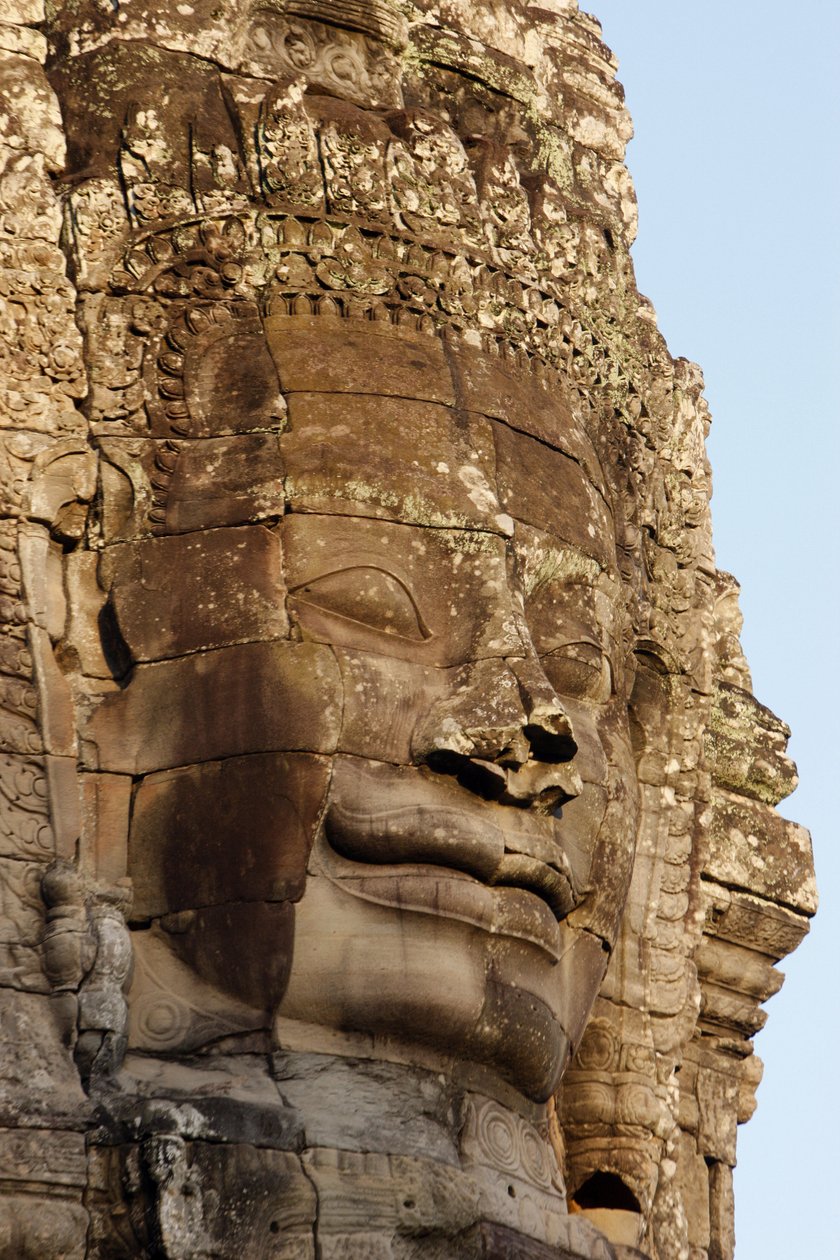 Stenansikter på torn i Bayon-templet i Angkor Thom som kan avbilda Jayavarman VII som en bodhisattva., Siem Reap, Kambodja av Unbekannt