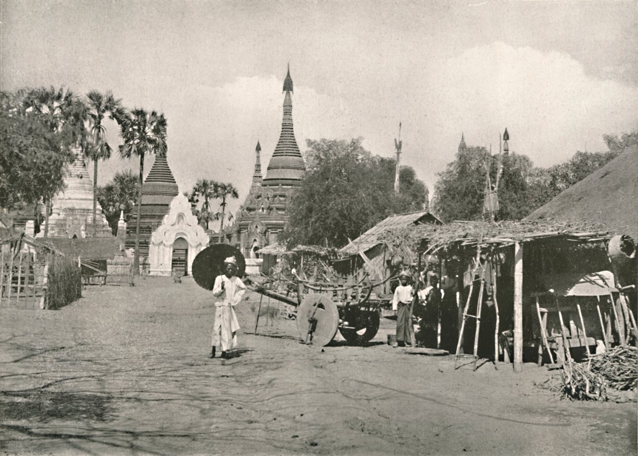 Gatubild, Bhamo, 1900. av Unbekannt