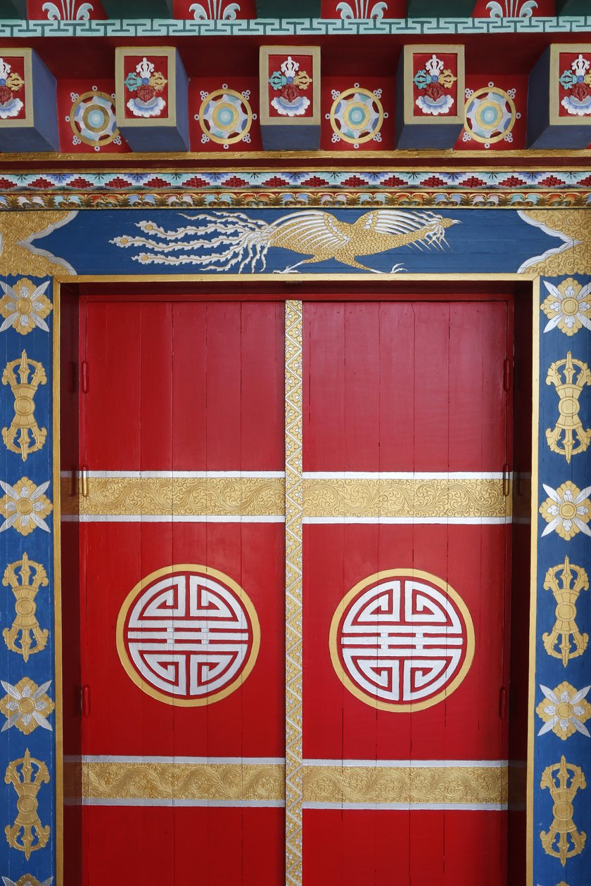 De tusen Buddhas tempel. Dashang Kagyu Ling församling. Pagoddörr, La Boulaye, Frankrike av Unbekannt