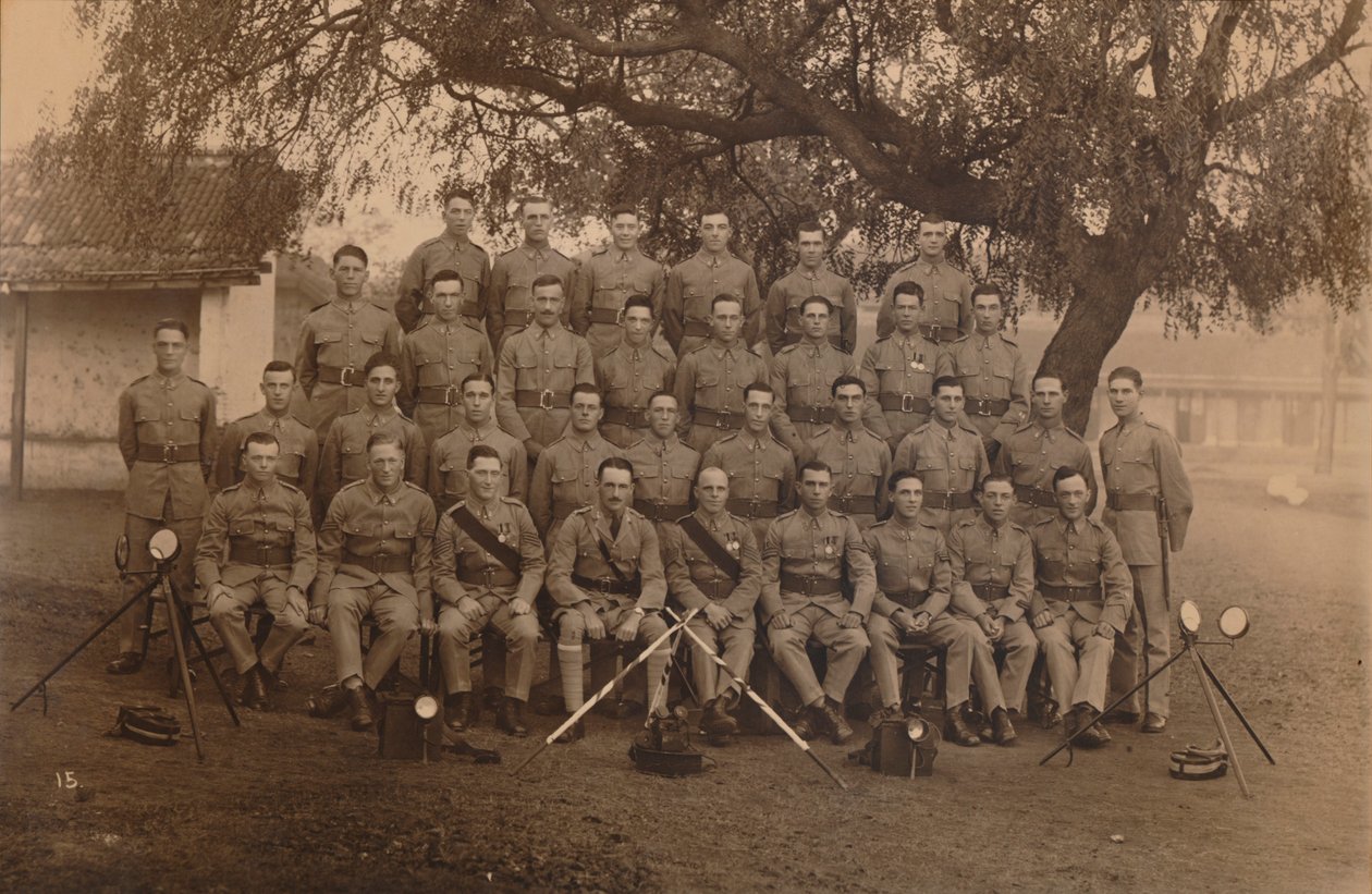 Bataljonssignalerna från den första bataljonen, The Queens Own Royal West Kent Regiment. Poona, In av Unbekannt