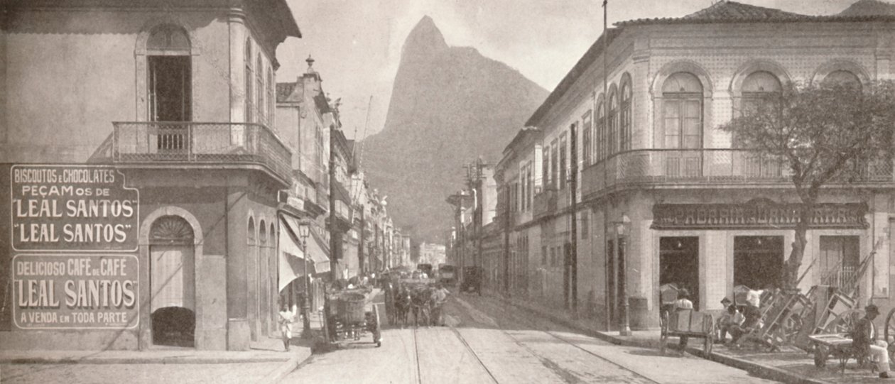 Botafogo-änden av den fashionabla Rua Sao Clemente. Corcovado i fjärran, 1914 av Unbekannt