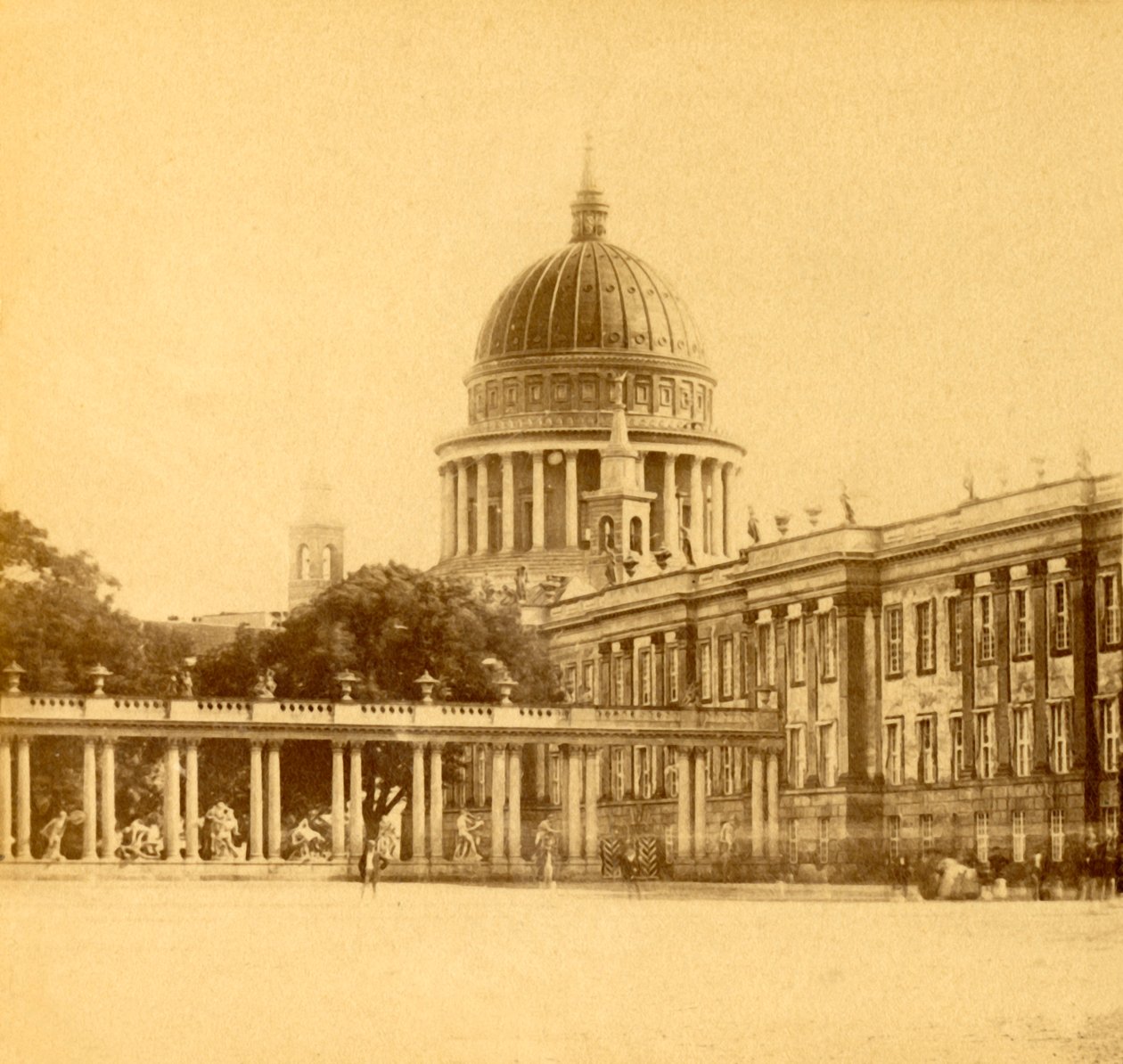 Stadspalatset och St. Nicholas-kyrkan, Potsdam, Tyskland, c1900. av Unbekannt