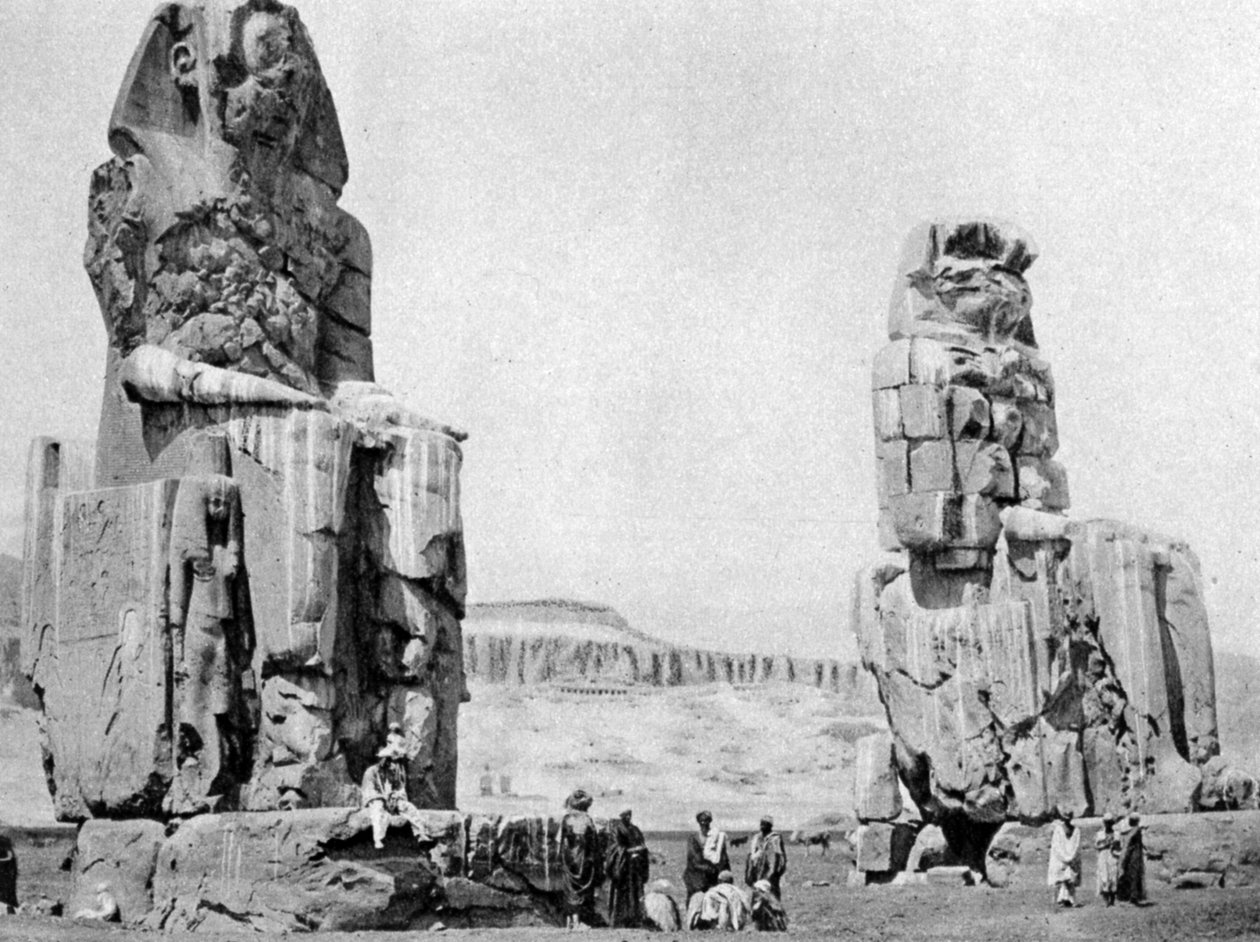 The Colossi of Memnon, Luxor Thebe, Egypten, c1922 av Unbekannt