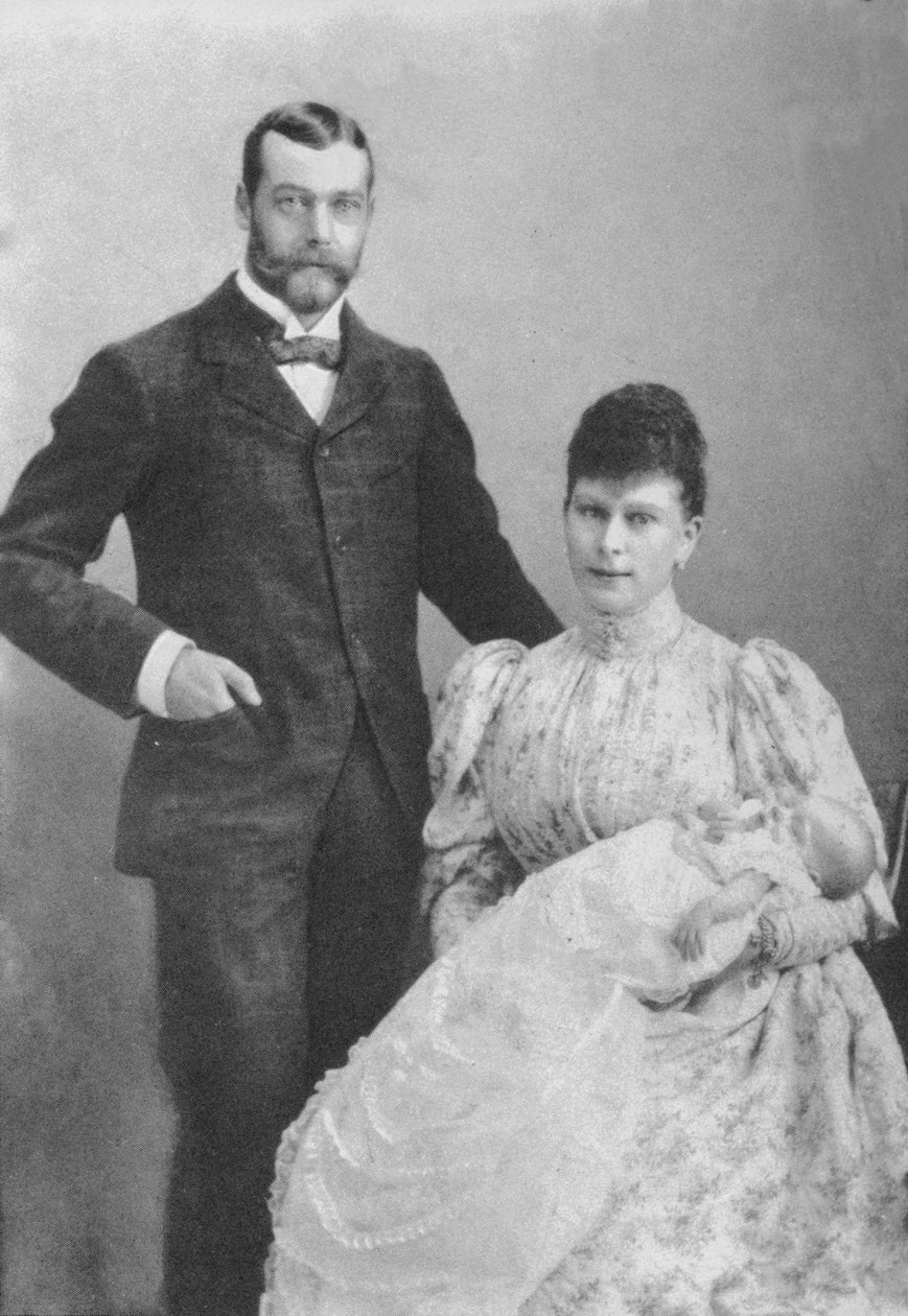 Hertigen och hertiginnan av York, med spädbarnet prins Edward, 1894 1936 av Unbekannt