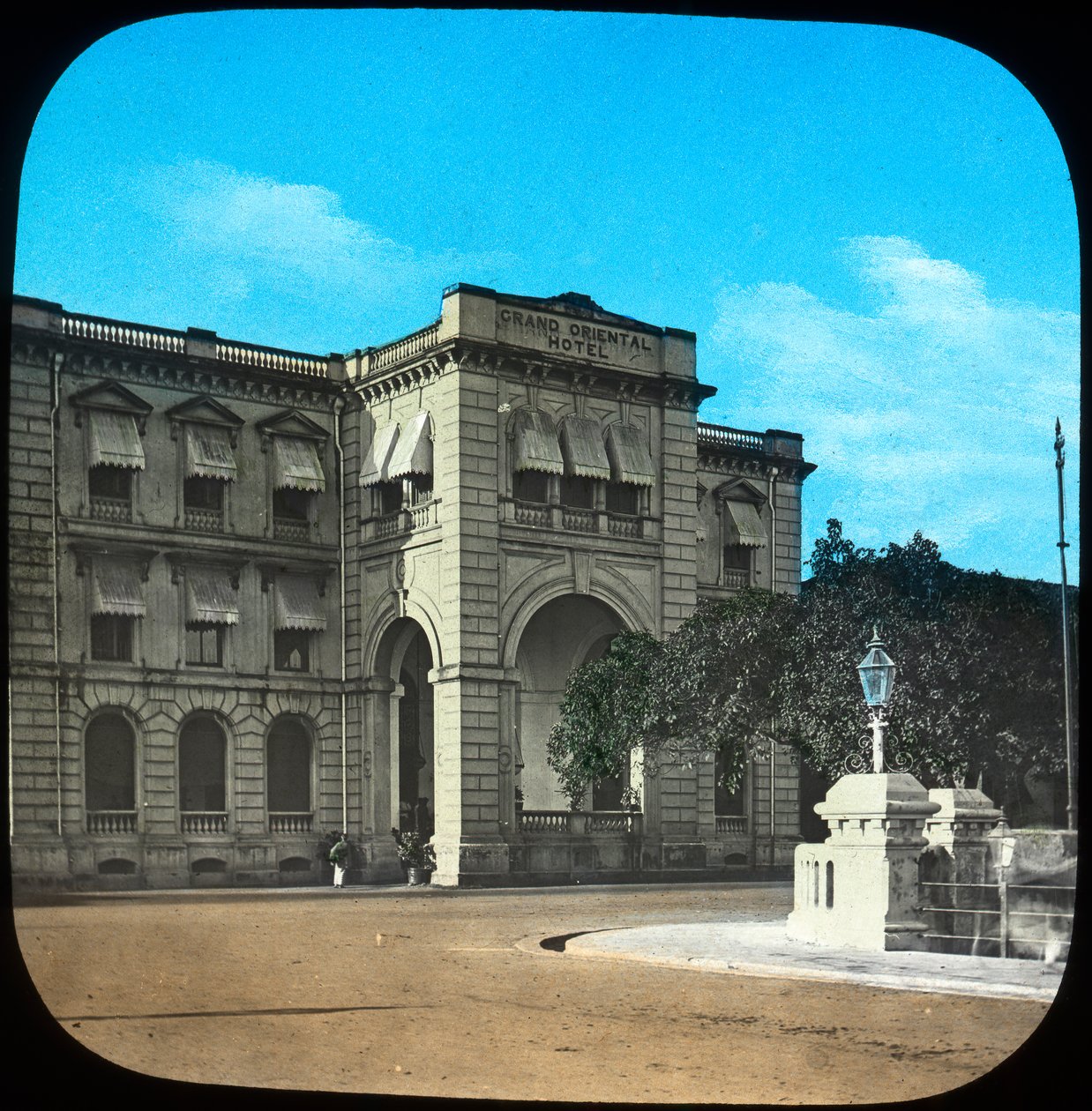The Grand Oriental Hotel, Colombo, Ceylon, sent 1800- eller tidigt 1900-tal av Unbekannt