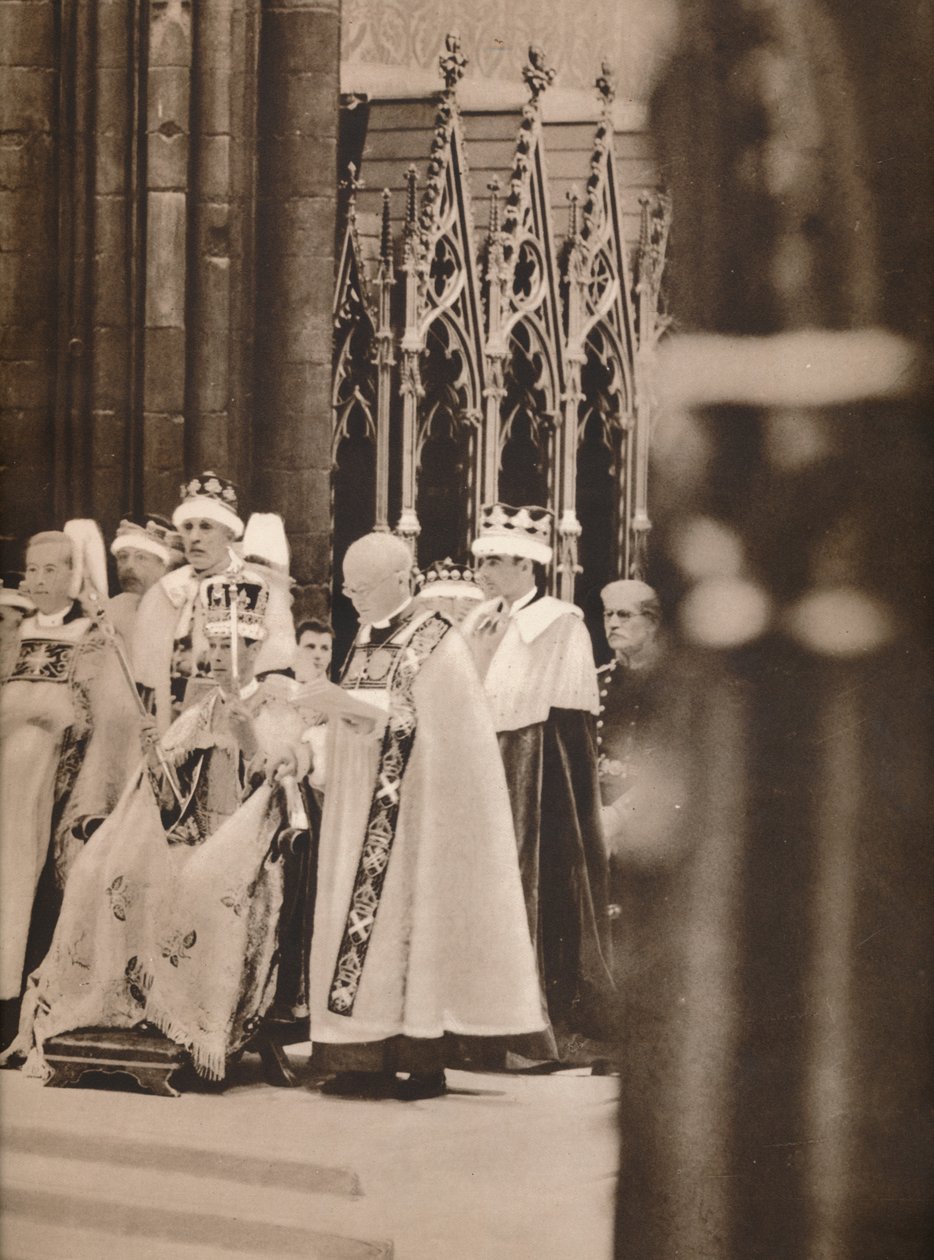The Inthronization of His Majesty, som ses krönt och spirad, 1937 av Unbekannt