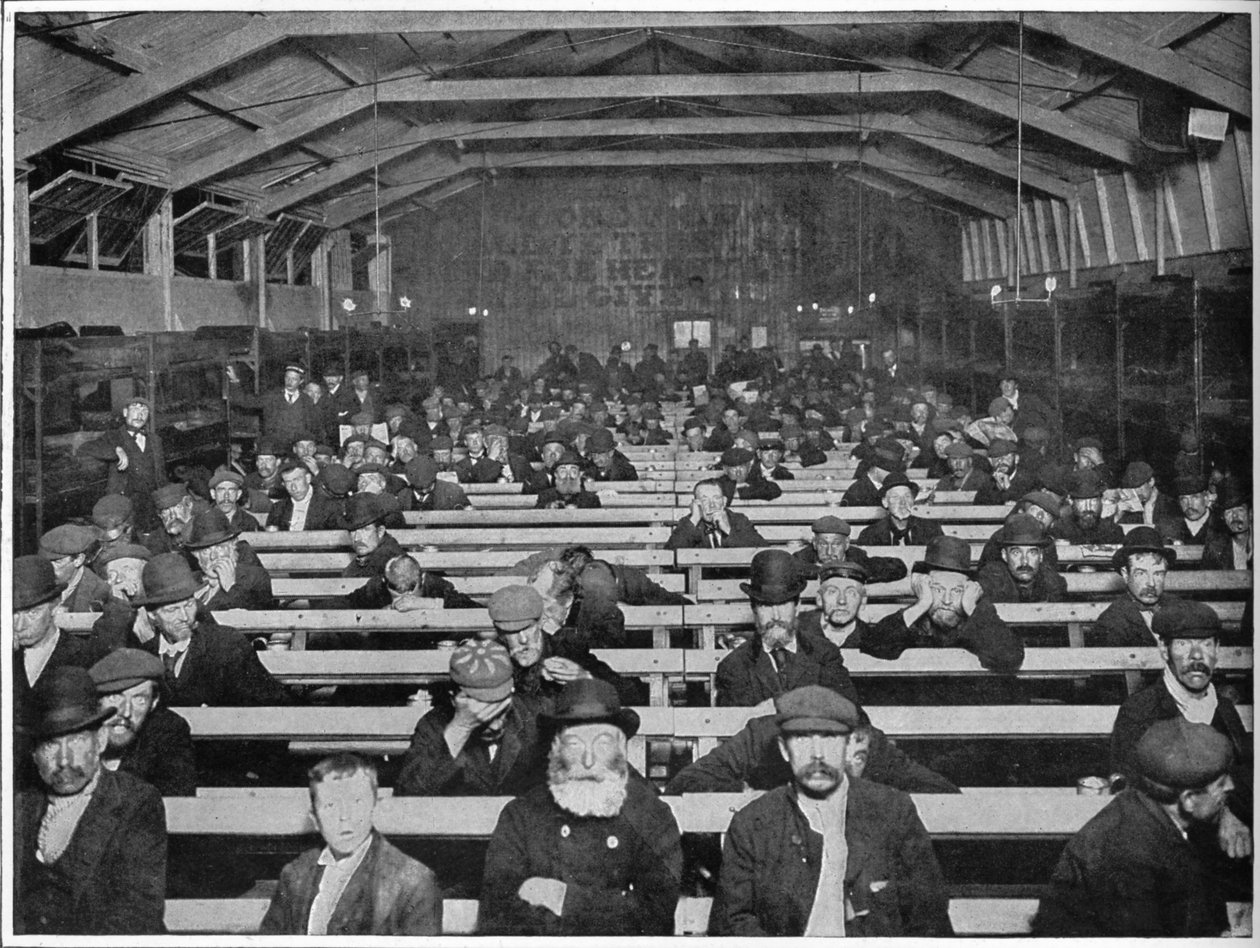 The Penny Sit-Up, Frälsningsarméns skydd, Blackfriars, London, c1900 1901 av Unbekannt