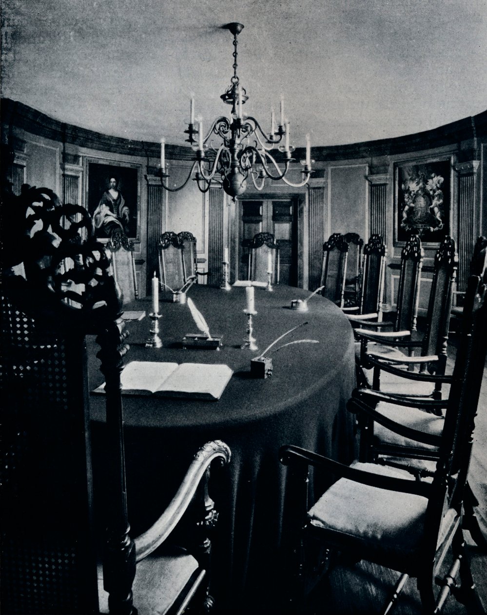 Rummet i Capitolium där verkställande rådet samlades, c1938 av Unbekannt