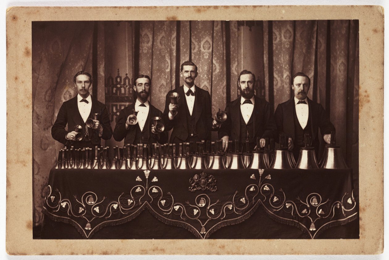 The Royal Hand Bell Ringers av Unbekannt