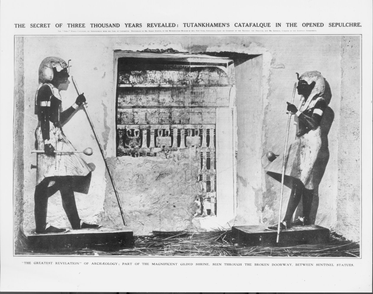 Hemligheten med tre tusen år avslöjad: Tutankhamons katafalk i den öppnade graven av Unbekannt