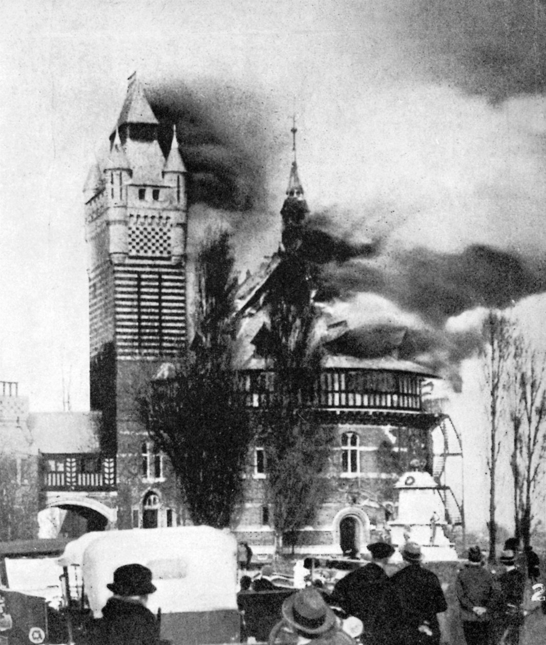 Shakespeare Memorial Theatre förstördes av brand, mars 1926 1936 av Unbekannt