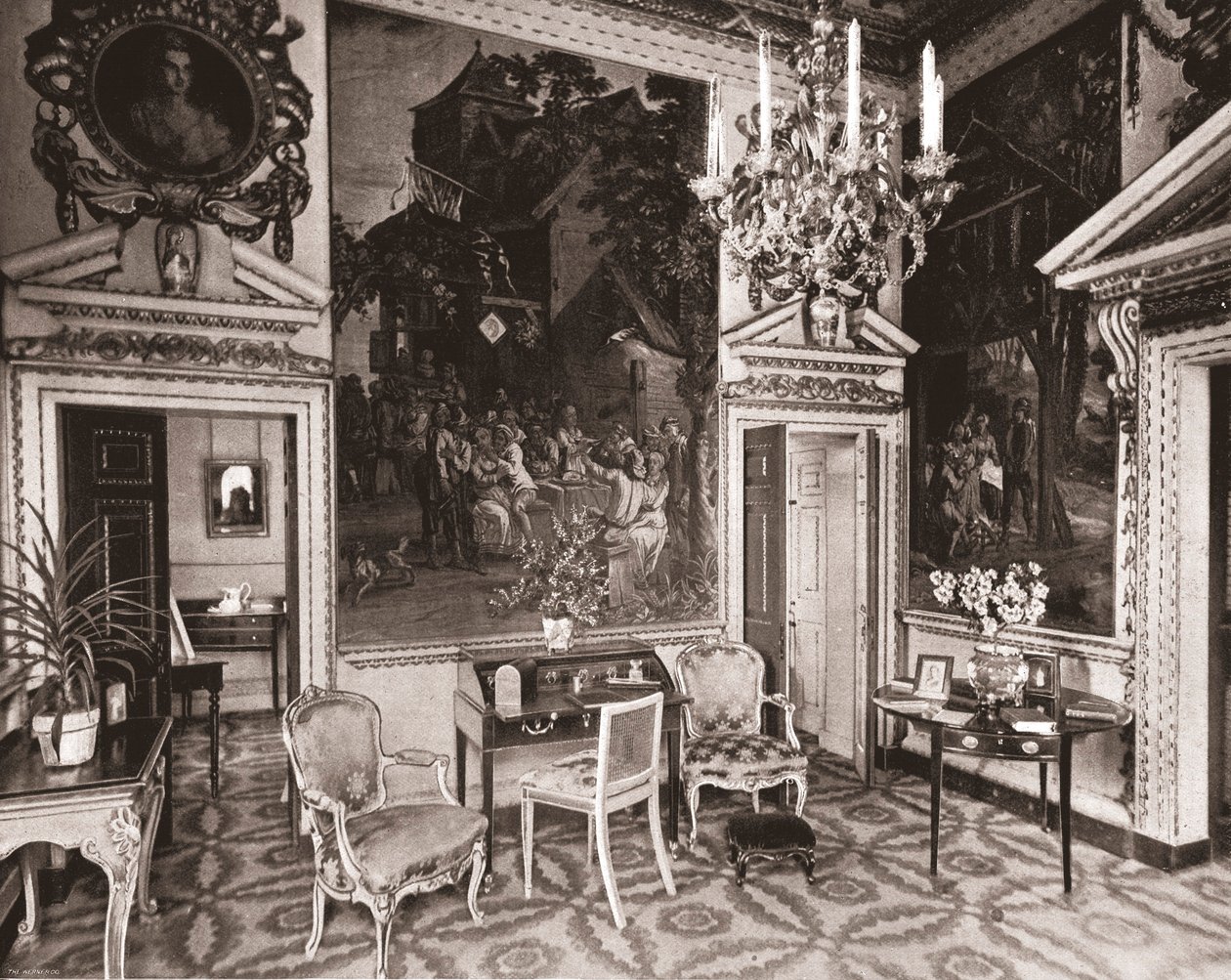 The Tapestry Room, Chiswick House, London, 1894. av Unbekannt