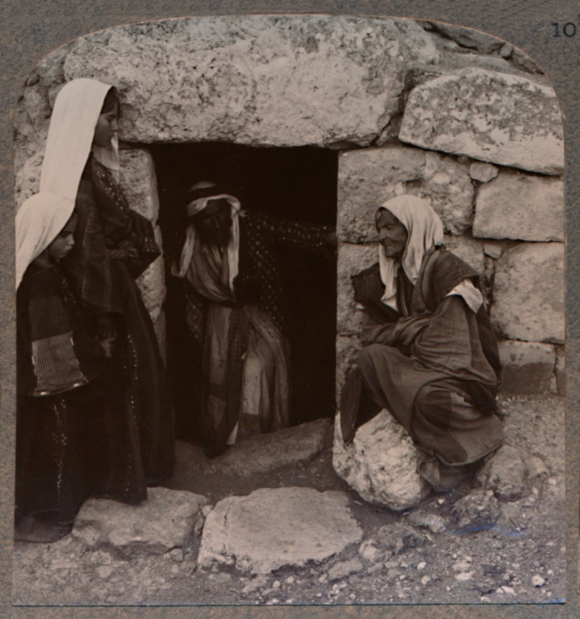 Lazarus grav, Betania, c1900 av Unbekannt