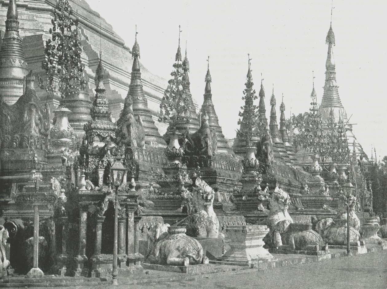 Basen av Grand Pagoda, Rangoon, Burma, 1895. av Unbekannt