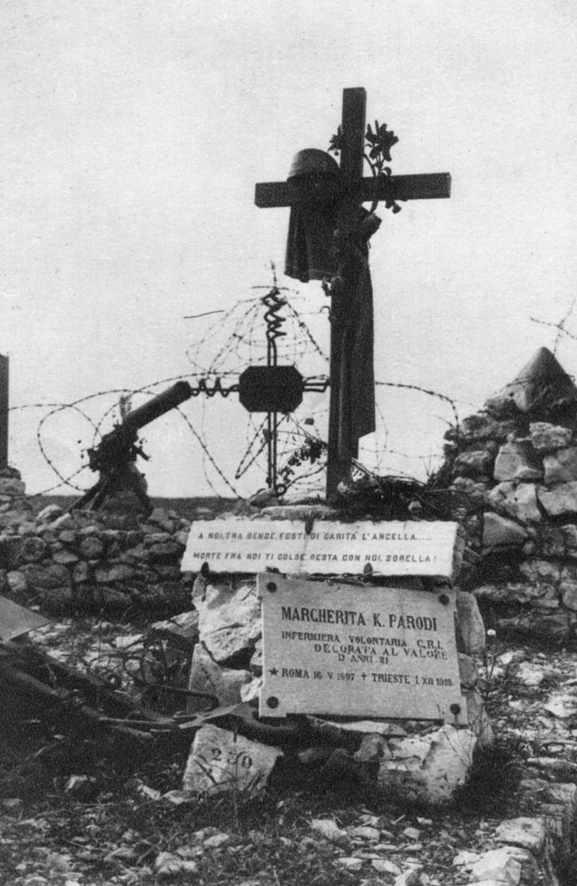 Graven av en frivillig sjuksköterska i Italien från Röda Korset, c1918 av Unbekannt