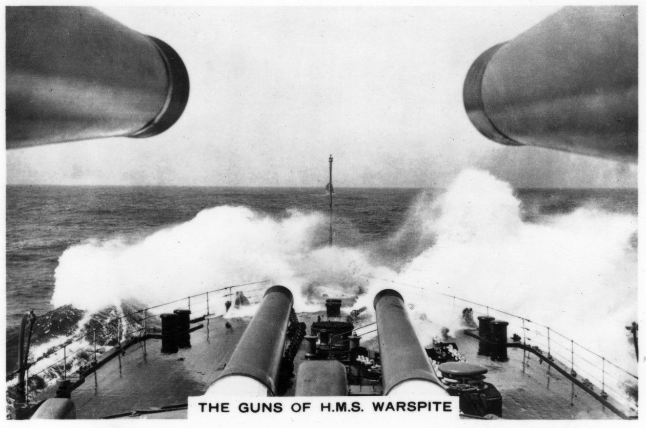 Vapnen från slagskeppet HMS Warspite, 1937 av Unbekannt