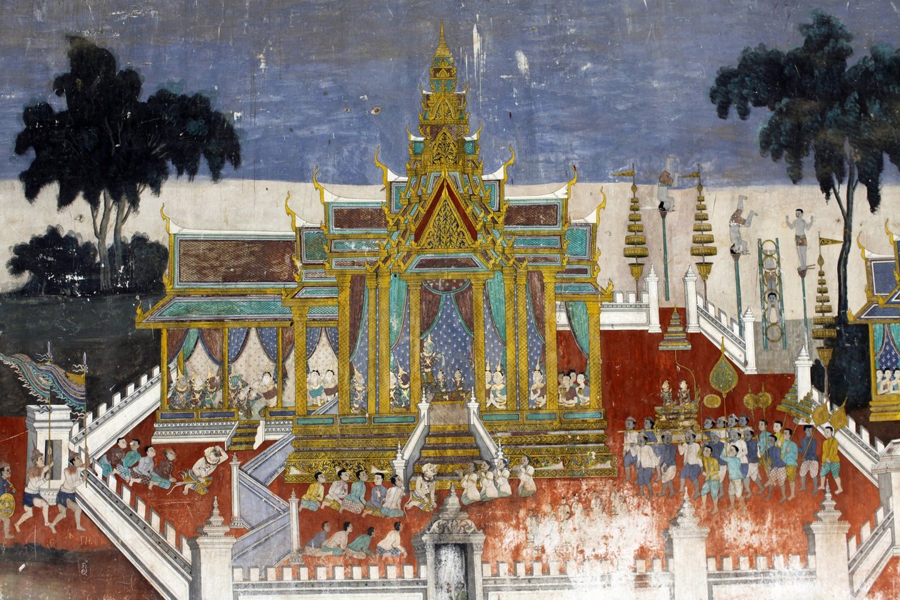 Det inre av silverpagodens sammansatta väggar är täckt med väggmålningar som föreställer berättelser från Reamker, det vill säga khmerversionen av det klassiska indiska eposet, Ramayana. Vissa delar av väggmålningarna är försämrade och väderskada. Väggmåln av Unbekannt