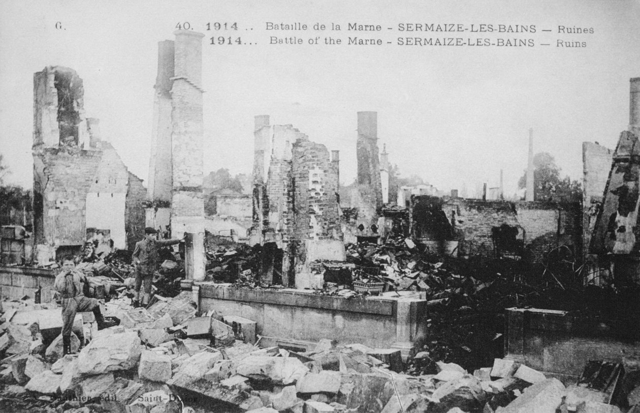 Ruinerna av Sermaize-Les-Bains, Frankrike, Slaget vid Marne, första världskriget, 1914 av Unbekannt